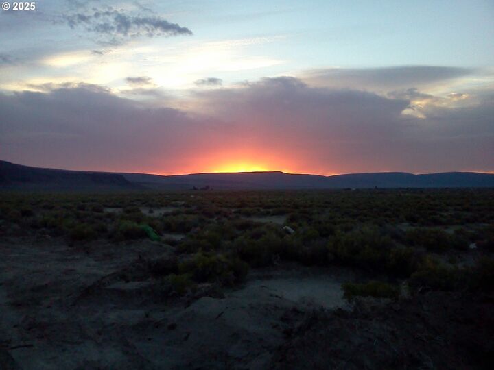 Property Photo: 49927 Shuffield Rd OR 97640