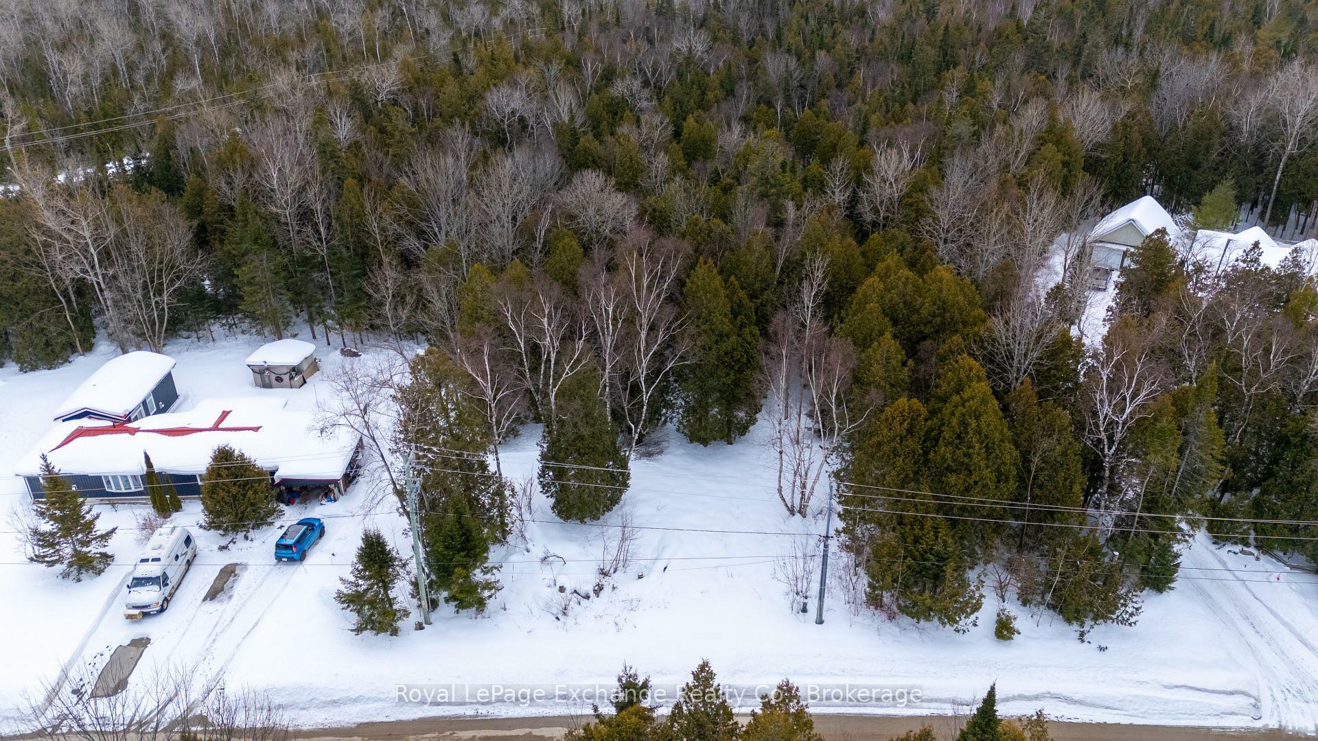 Photo de la propriété:  Part Park Lt 12 Elm Street E  ON N0H 2L0 