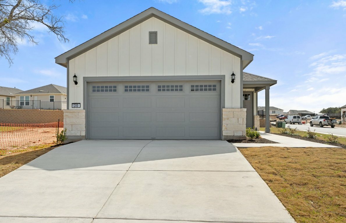 Property Photo: 1200 Winedale Lane TX 78633