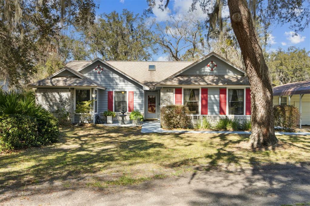 Property Photo:  97295 Laffites Way  FL 32097 