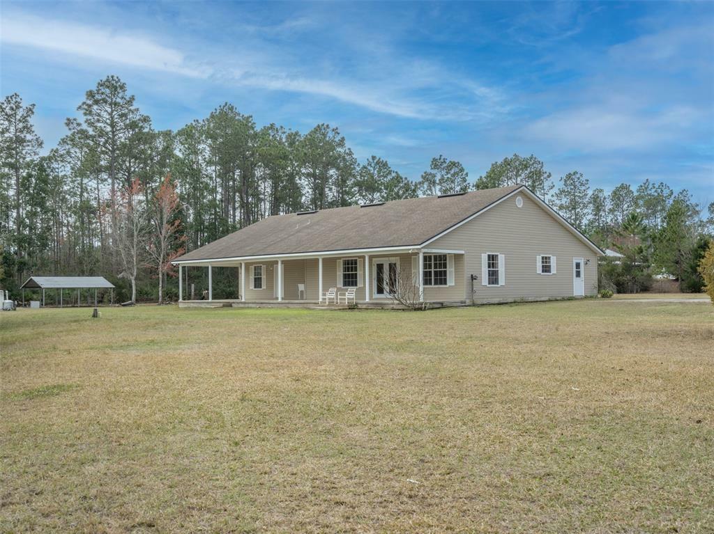 Property Photo:  27189 Betina Drive  FL 32046 