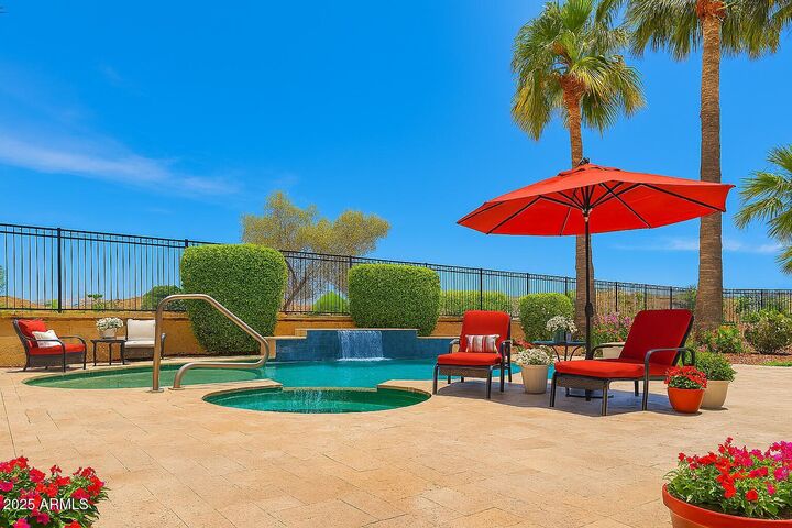 Property Photo: 13417 W La Vina Drive AZ 85375