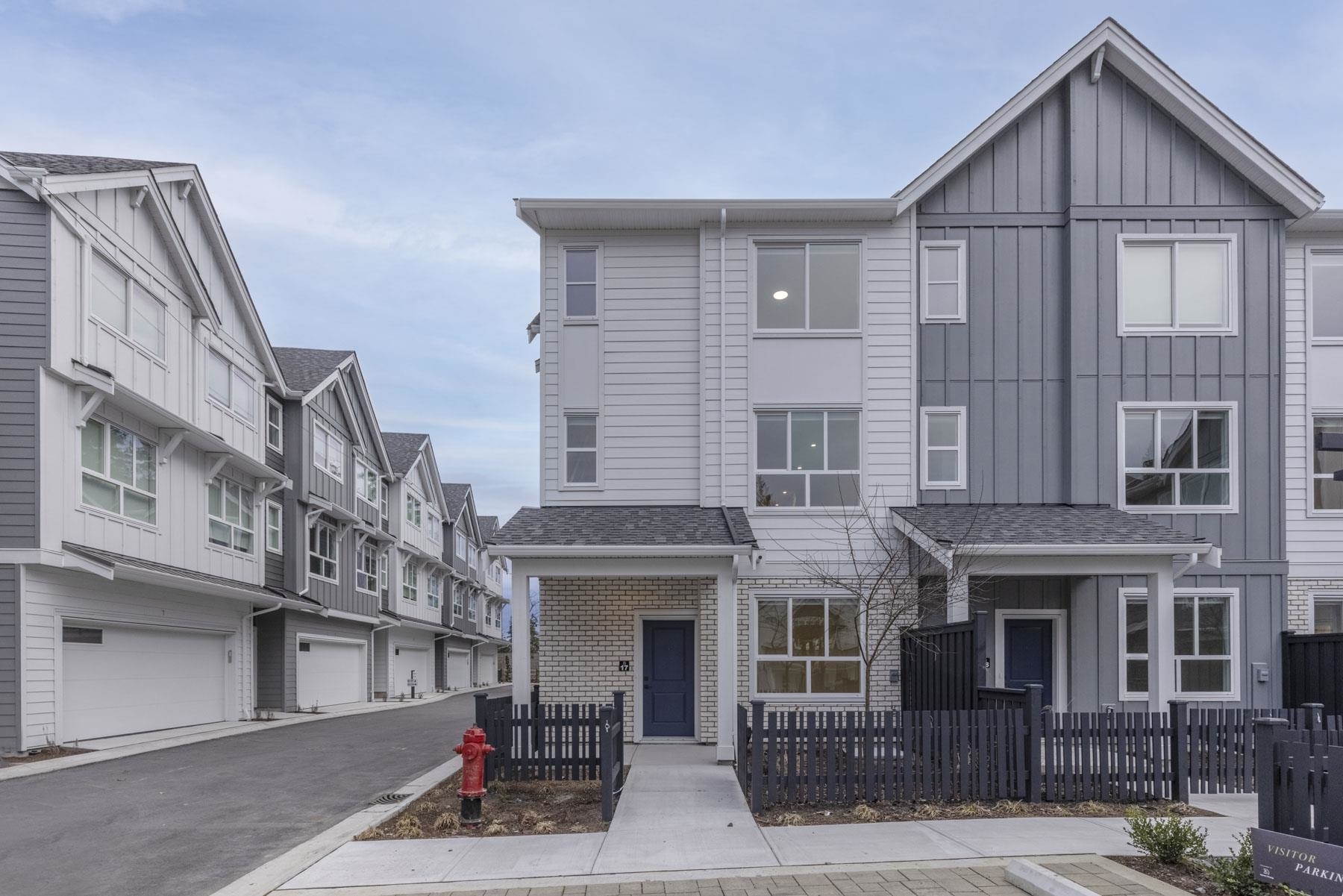 Photo de la propriété: 17458 100 Avenue 25 BC V4N 6X1