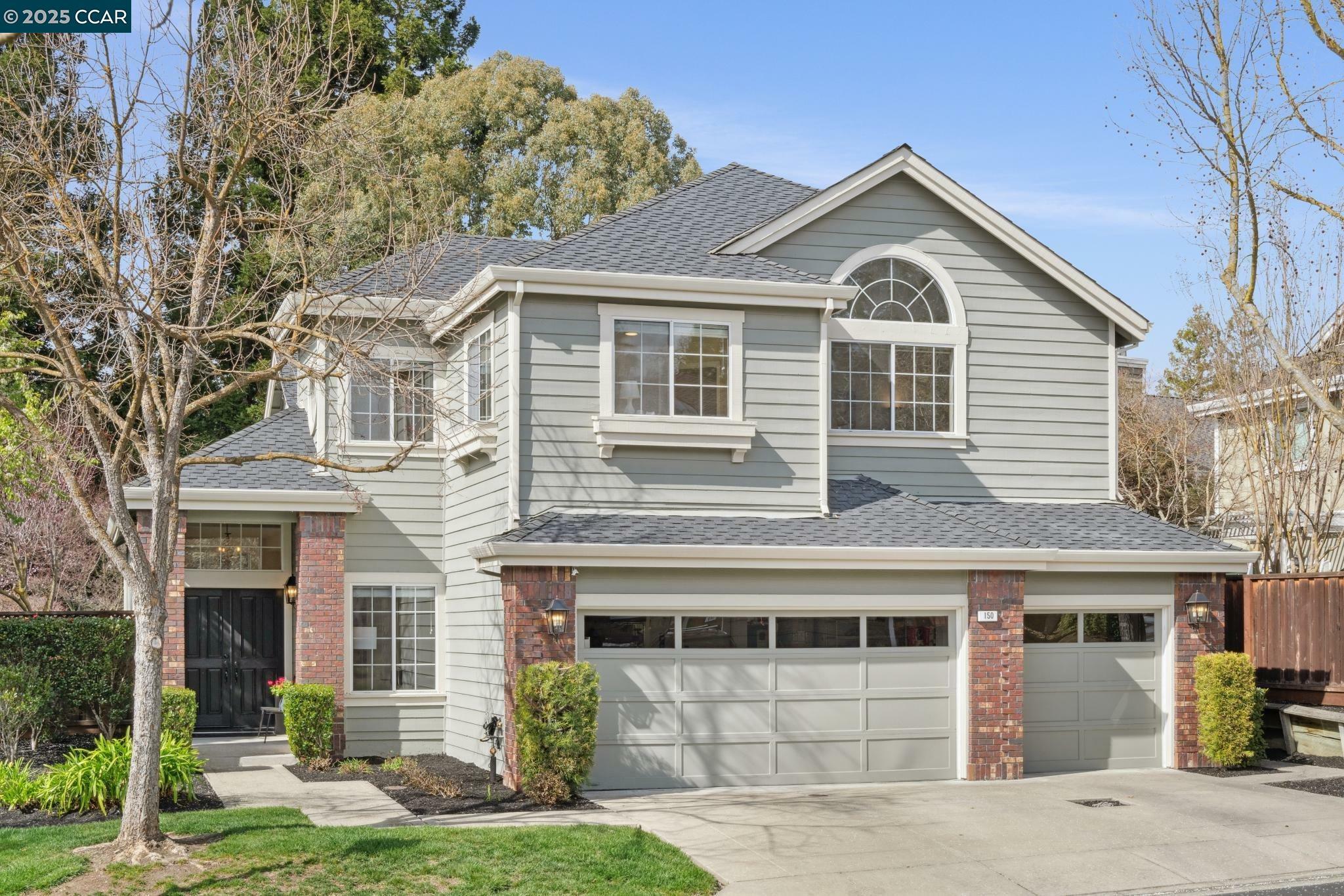Property Photo: 150 Briar Pl CA 94526