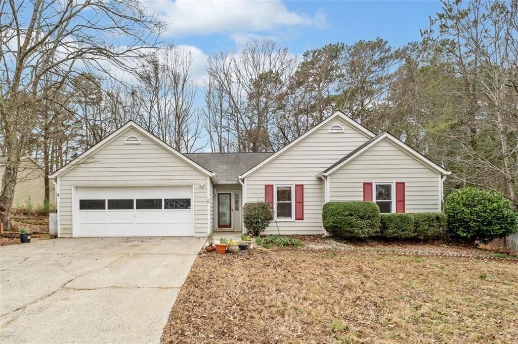 Property Photo: 2323 River Station Terrace GA 30188