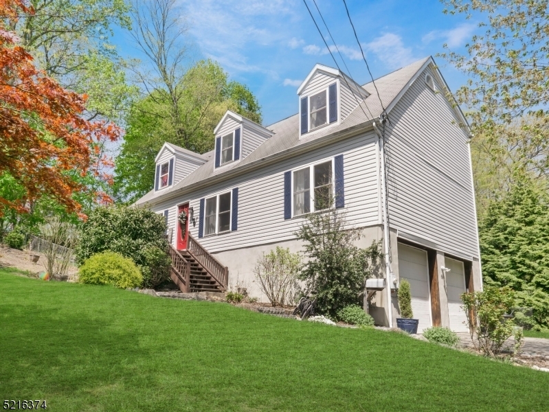 64 Valley Rd  Butler Boro NJ 07405 photo