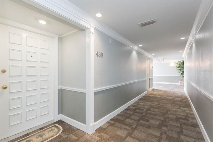 Property Photo: 438 Mariner Drive FL 34689