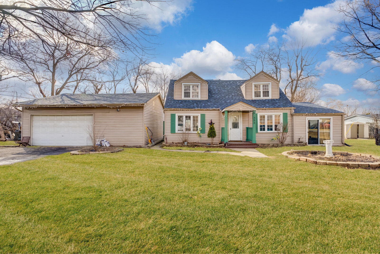 Property Photo:  3N358 McNair Avenue  IL 60101 