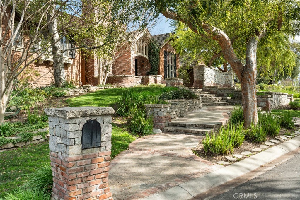 Property Photo: 3210 Las Faldas Drive CA 92835