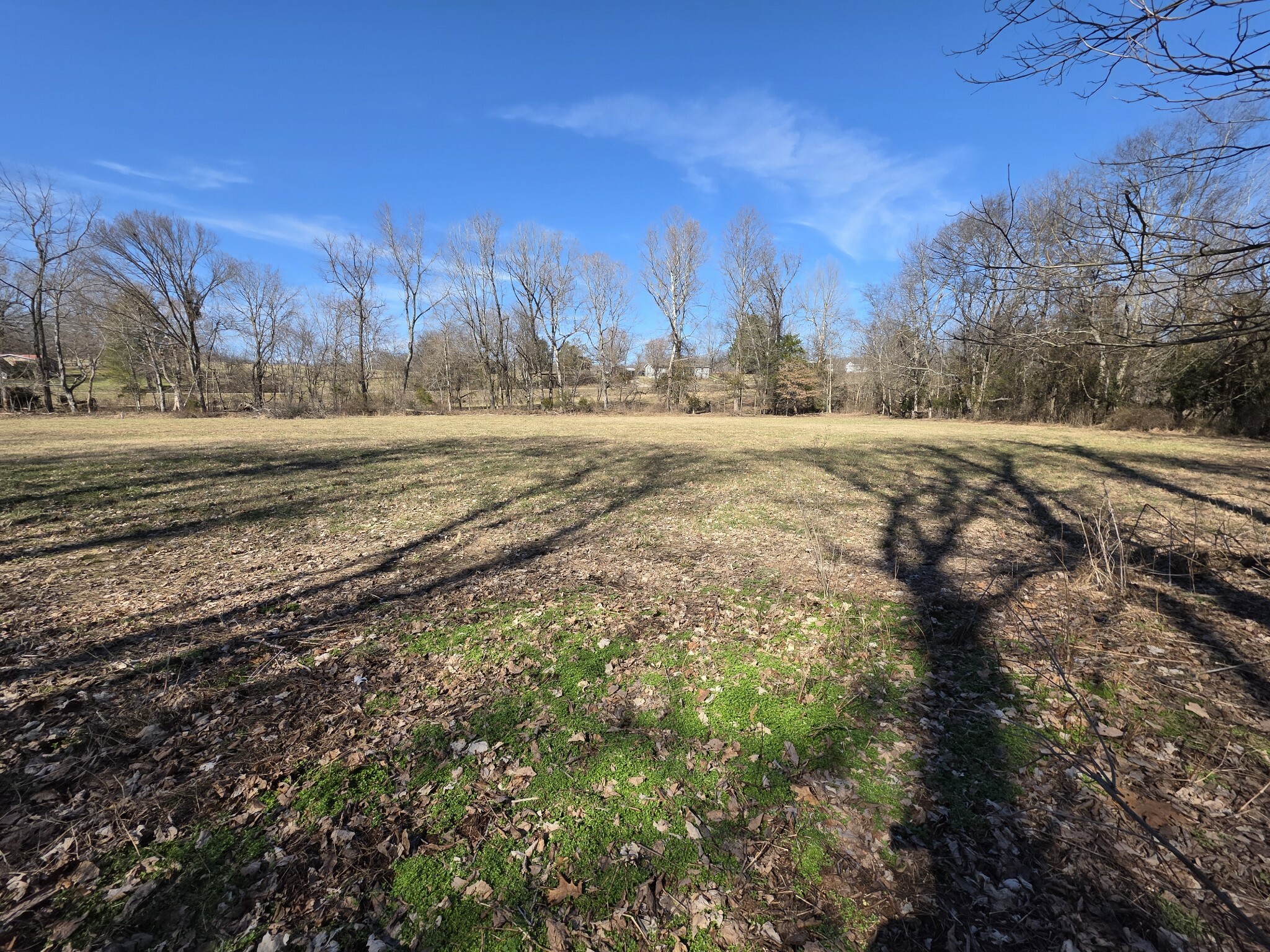 Property Photo:  1046 Indian Creek Rd  TN 37051 