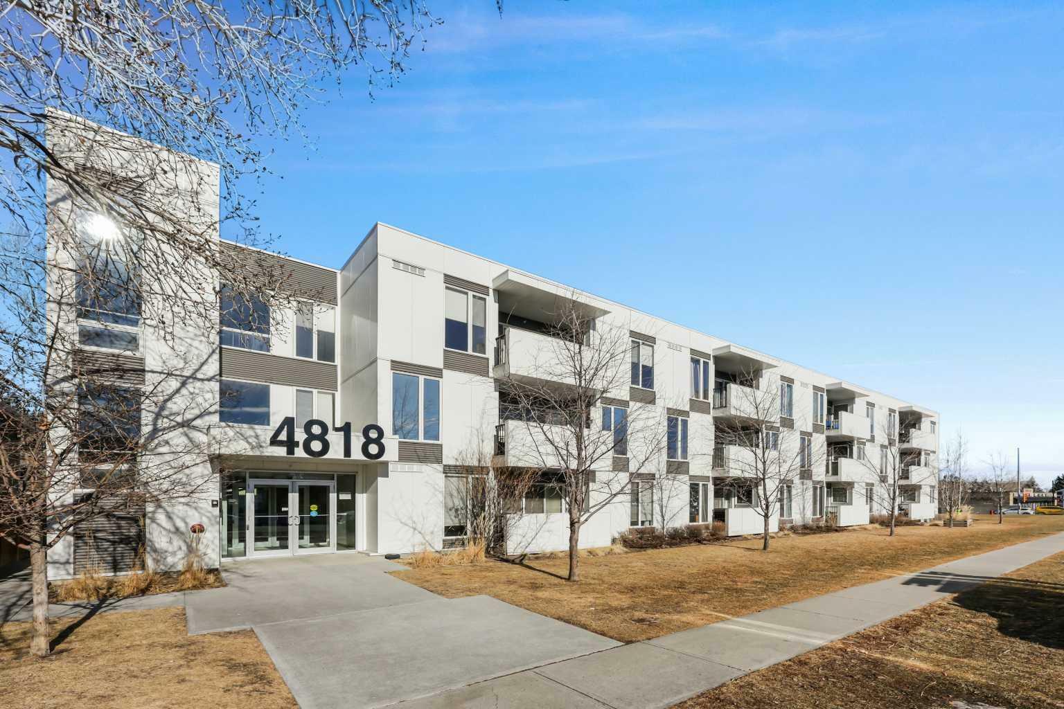 Property Photo: 4818 Varsity Drive NW 309 AB T3A 1A3