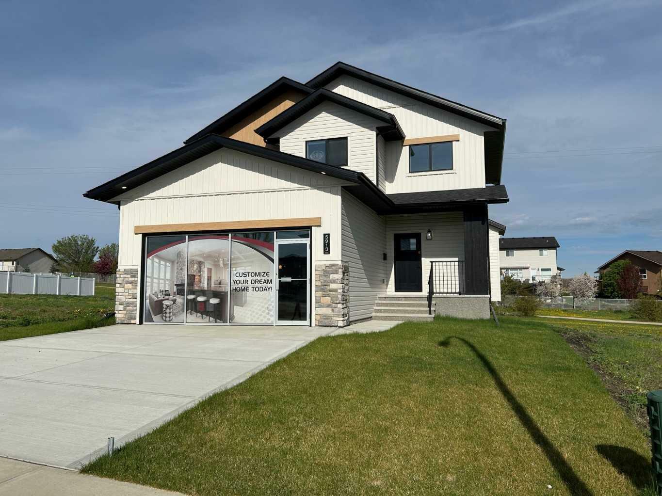 5913 Panorama Drive  Blackfalds AB T4M 0N9 photo