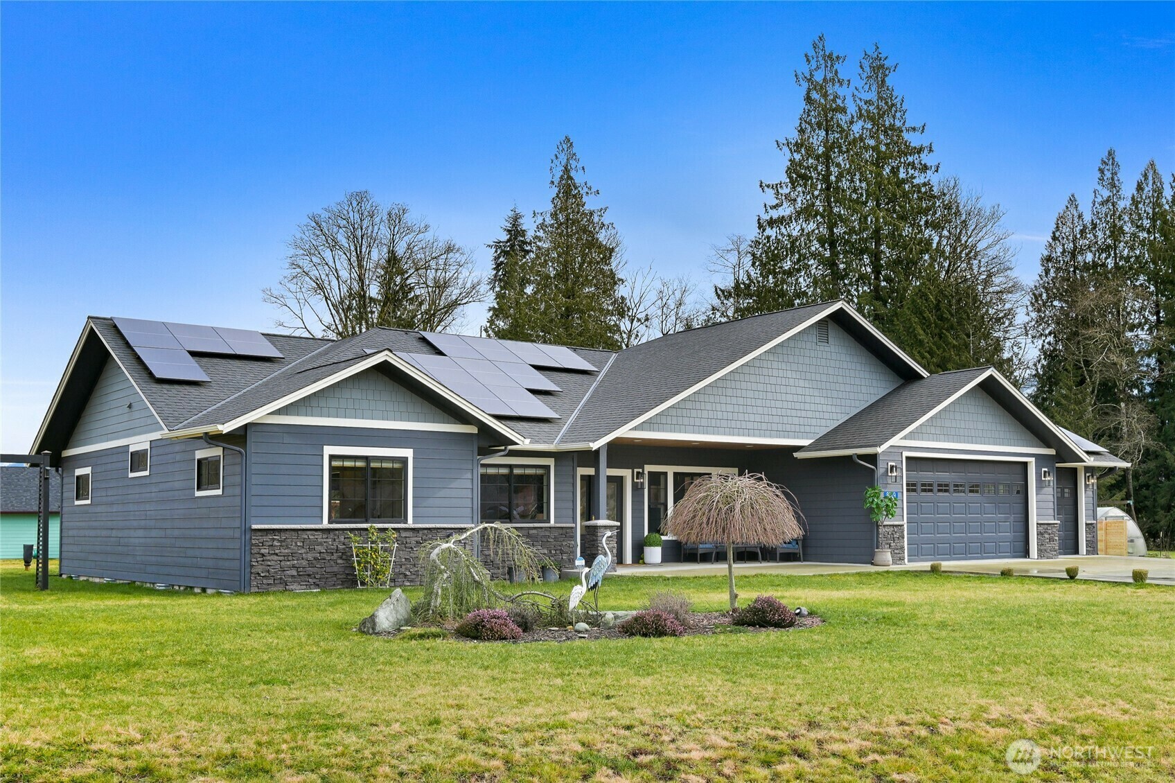 Property Photo:  8079  Coyote Springs Lane  WA 98284 