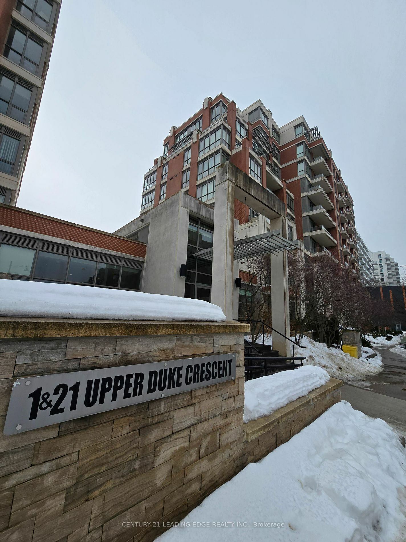 Photo de la propriété:  1 Upper Duke Cres 407  ON L6G 0B6 