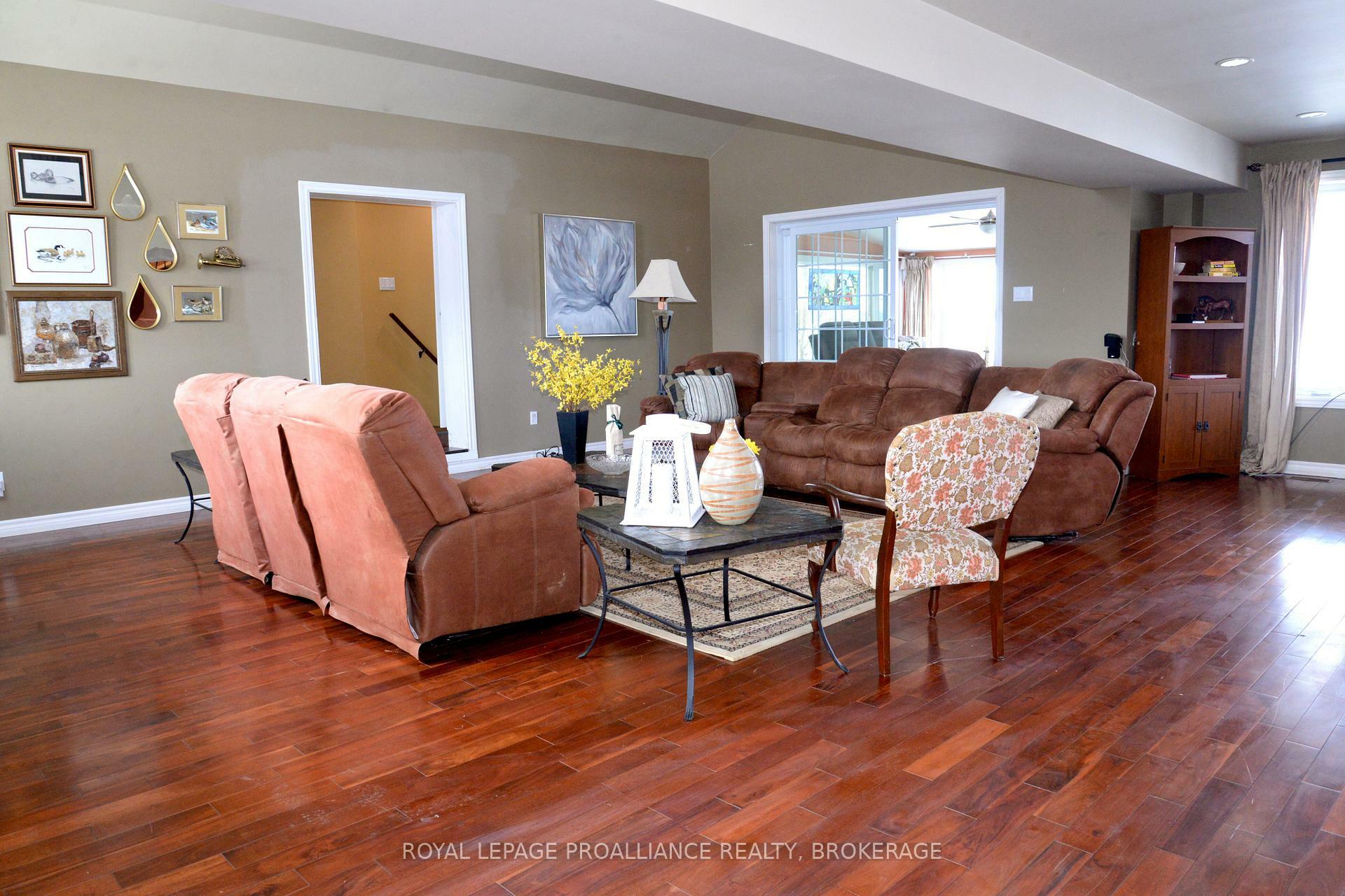 Property Photo: 1333 County Road 9 N/A ON K7R 3K8
