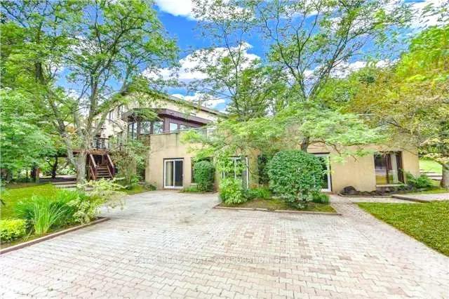 Property Photo: 15 Moodie Drive ON L4C 8C9