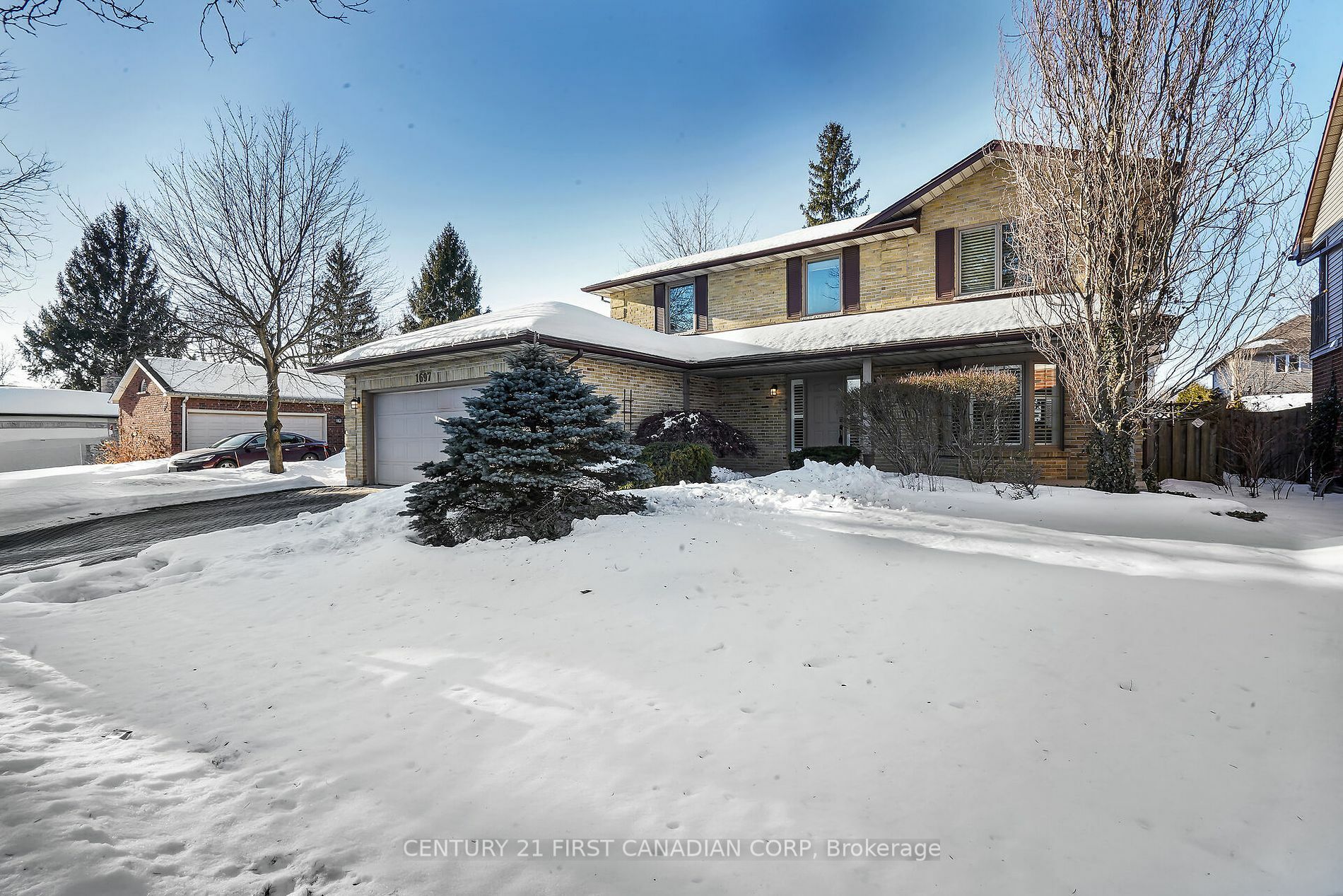 Property Photo:  1697 Phillbrook Cres  ON N5X 2Z4 