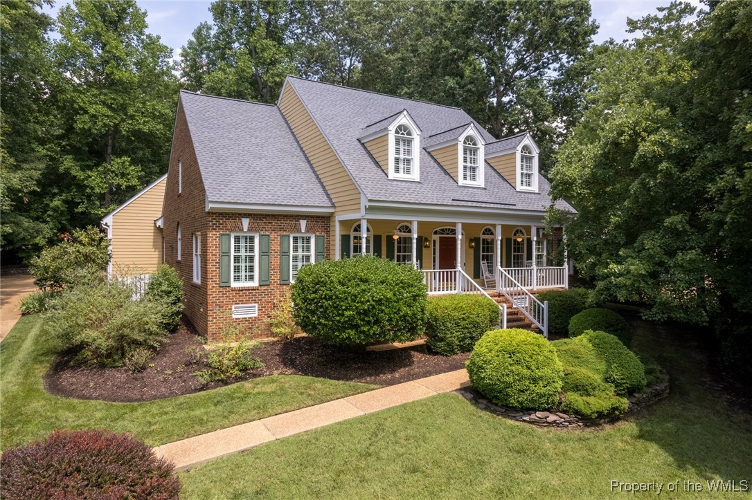 Property Photo: 109 Stone Bridge VA 20188