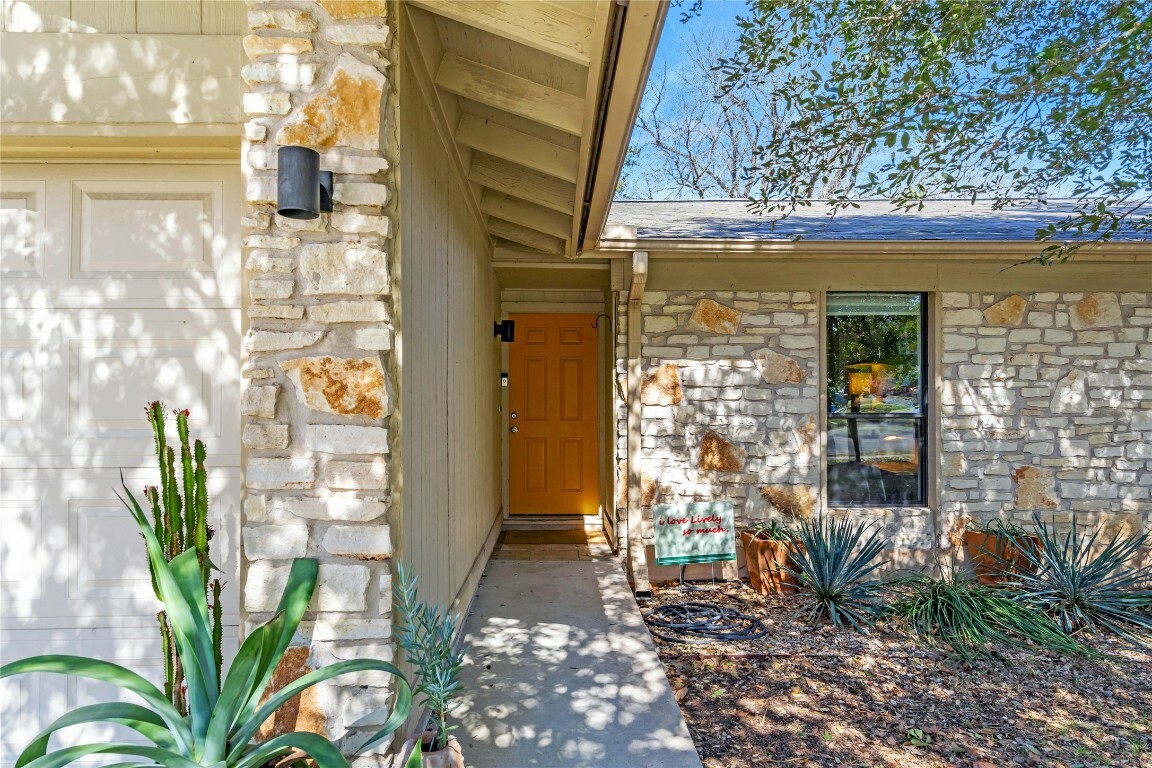 Property Photo:  1516 Turtle Creek Boulevard  TX 78745 