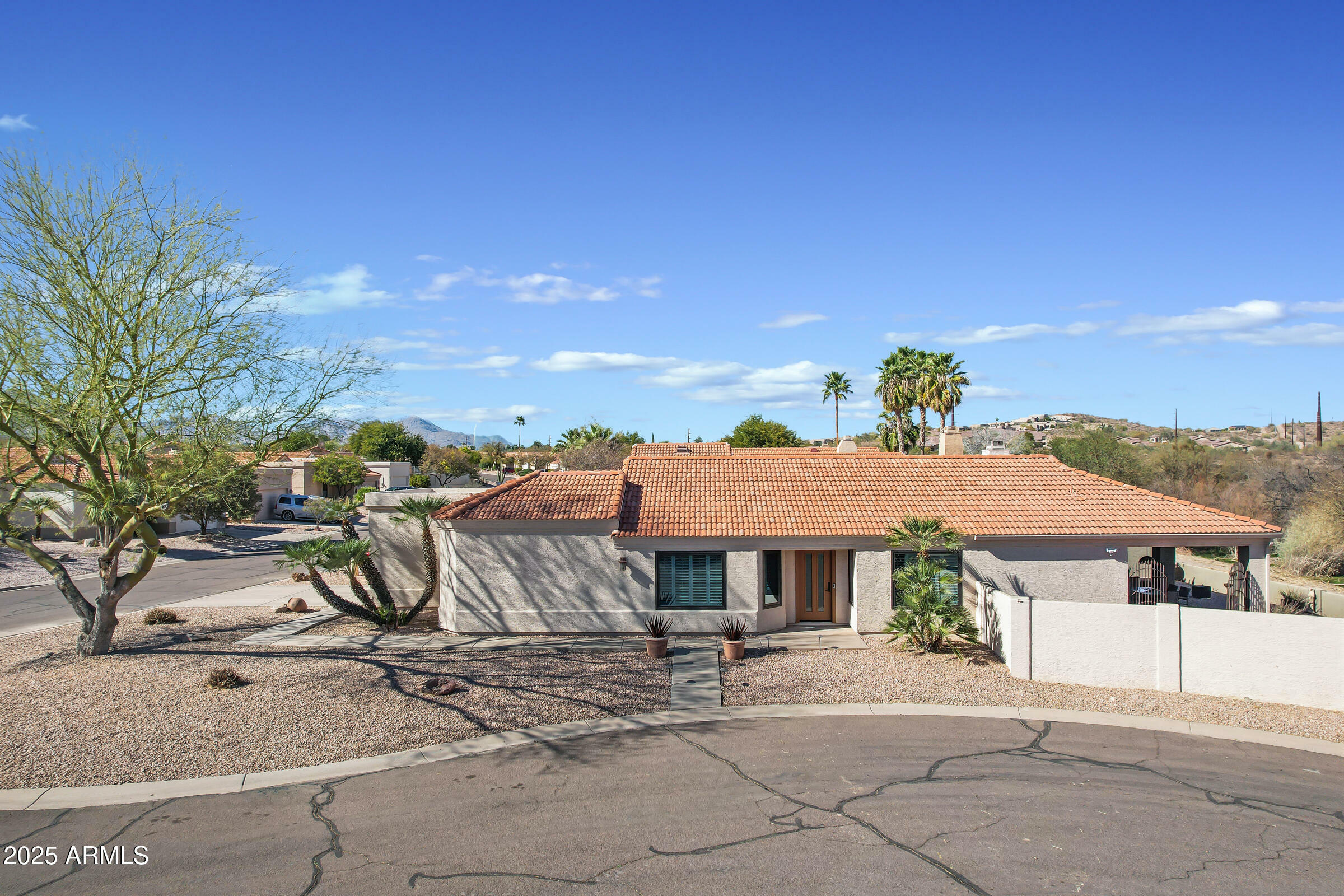Property Photo: 17360 E Quail Ridge Drive AZ 85268
