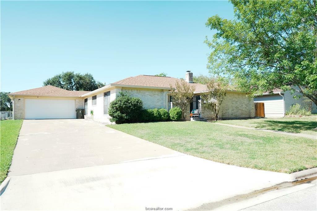 Property Photo:  2513 Arbor Drive  TX 77802 