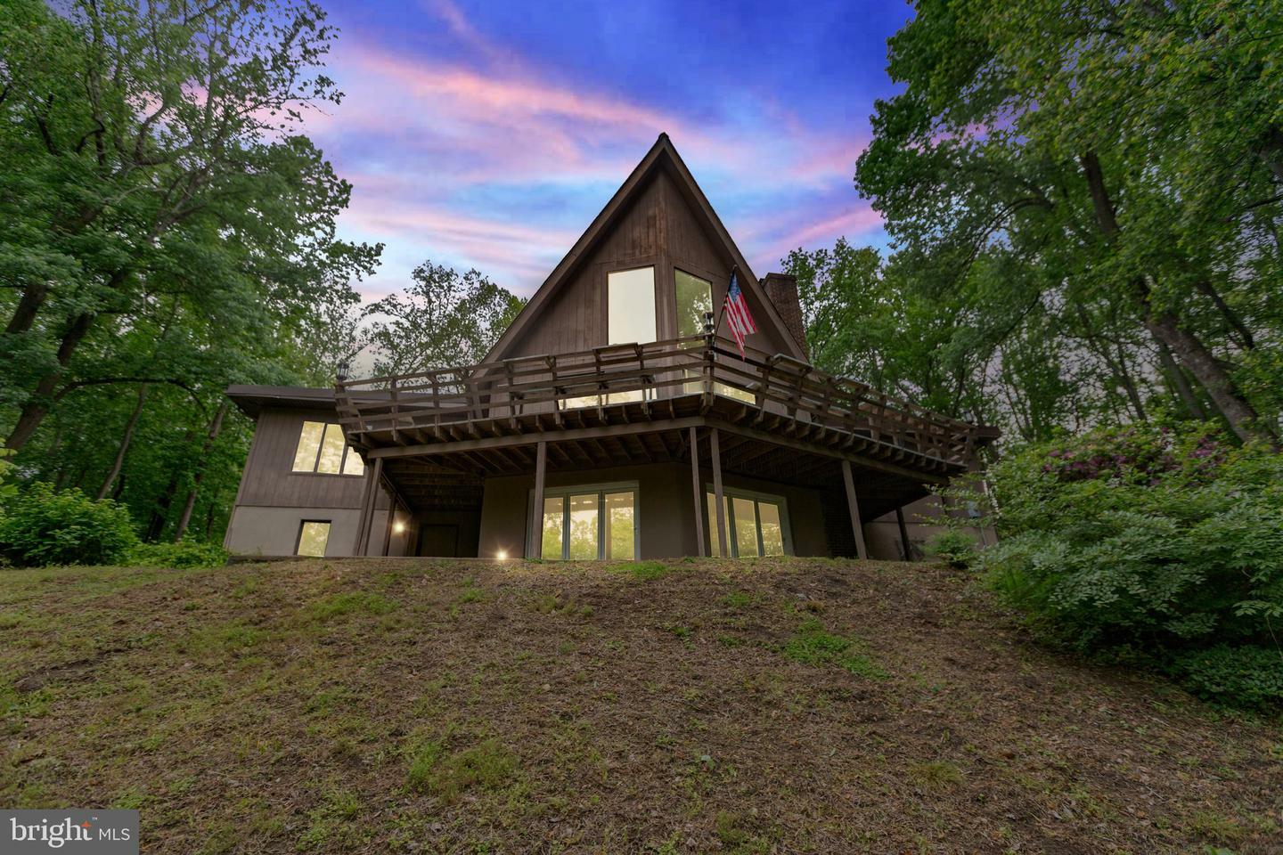 Property Photo: 15431 Machodoc Drive VA 22485
