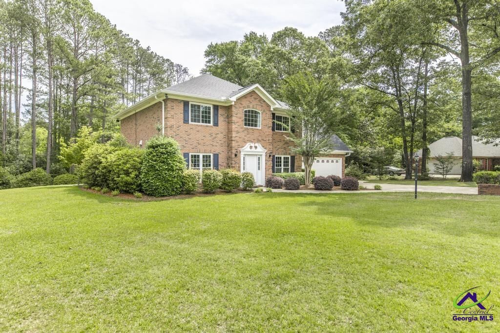 Property Photo:  109 Molded Stone Place  GA 31088 