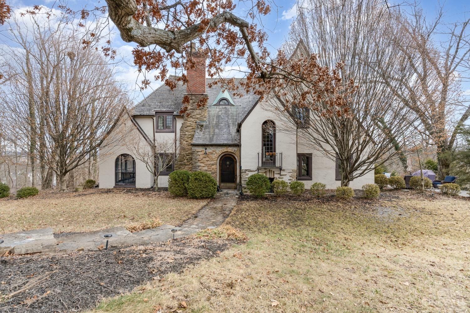 Property Photo:  620 Crescent Road  OH 45013 