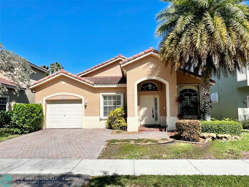 Property Photo: 12625 NW 7th Ct FL 33071