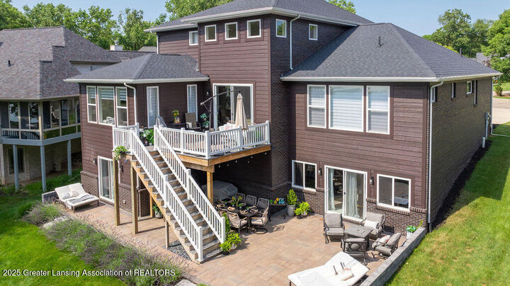 Property Photo:  4125 Harbour Cove  MI 48911 