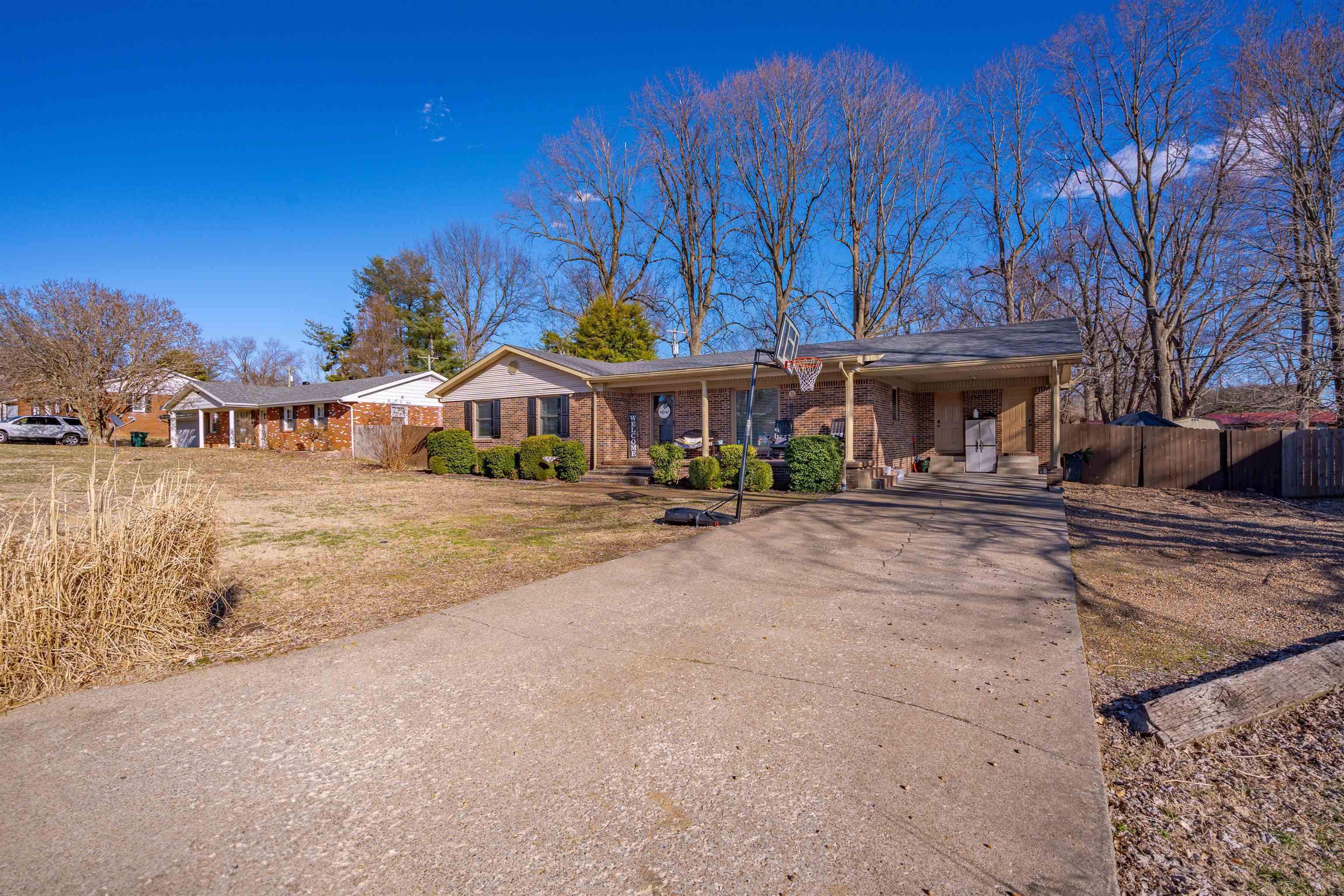 Property Photo:  765 Southgate Drive  KY 42437 