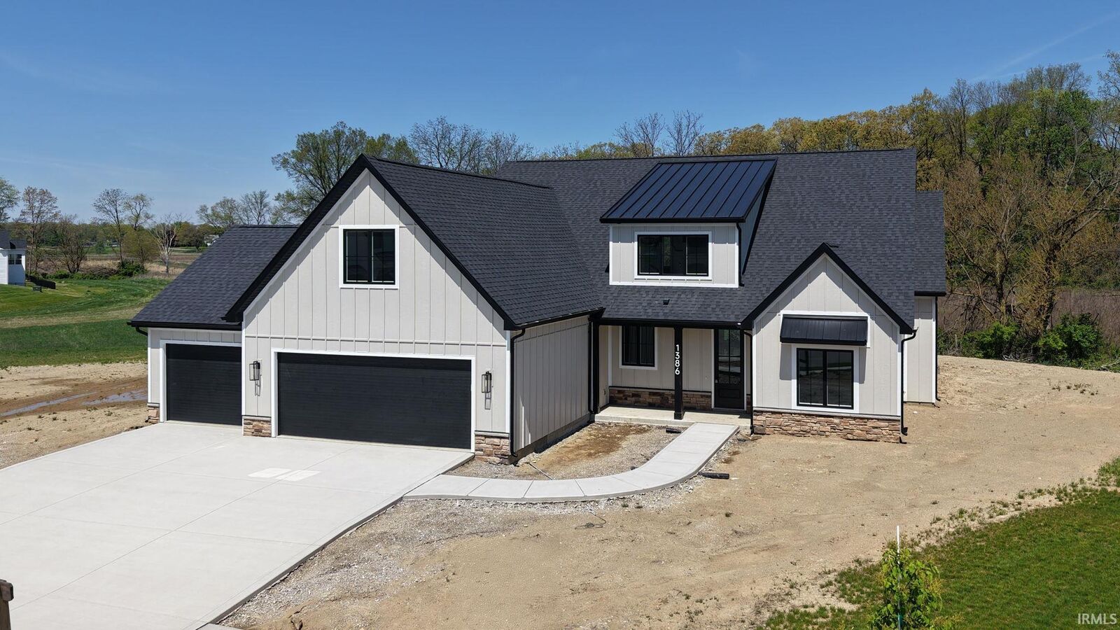 Property Photo:  1386 Cascata Trail  IN 46748 