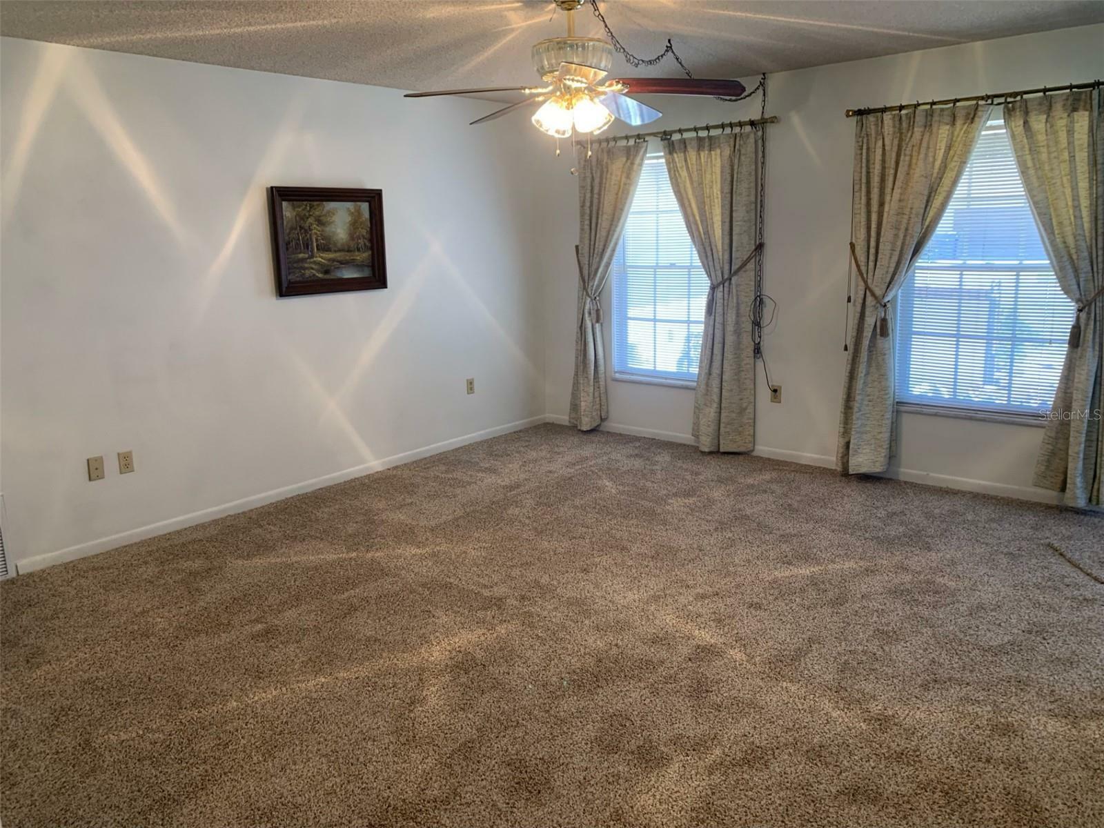 Property Photo: 706 Francis Street FL 34741