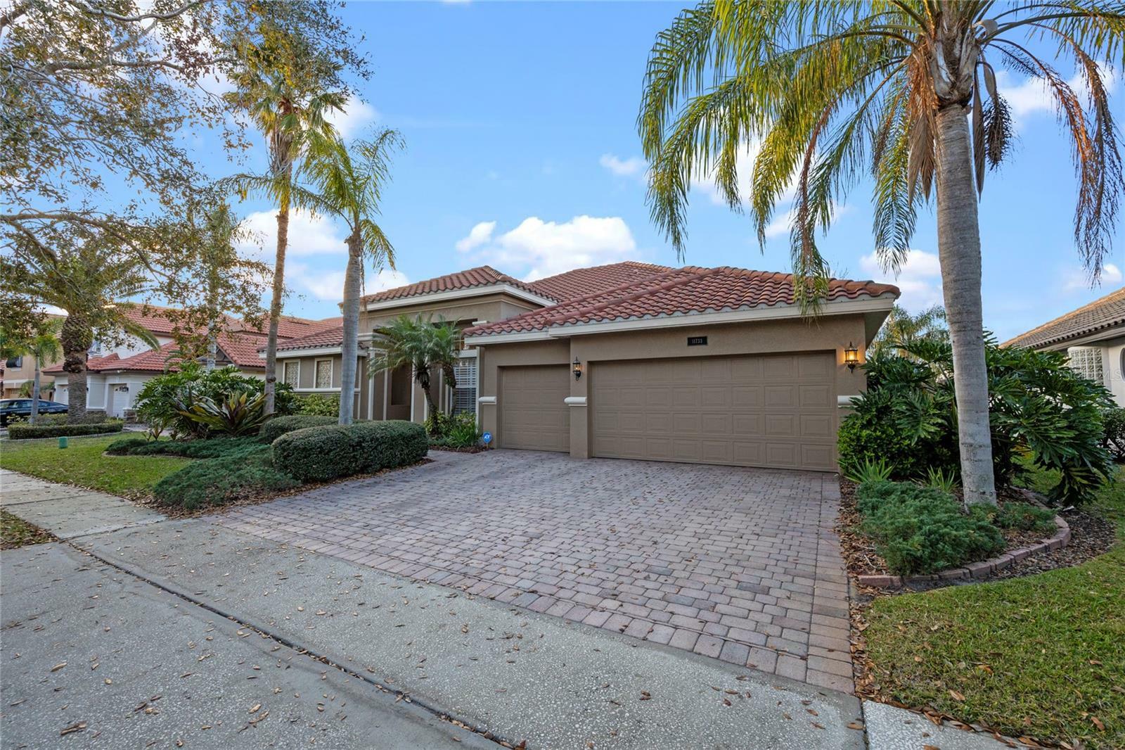 Property Photo:  11733 Delwick Drive  FL 34786 