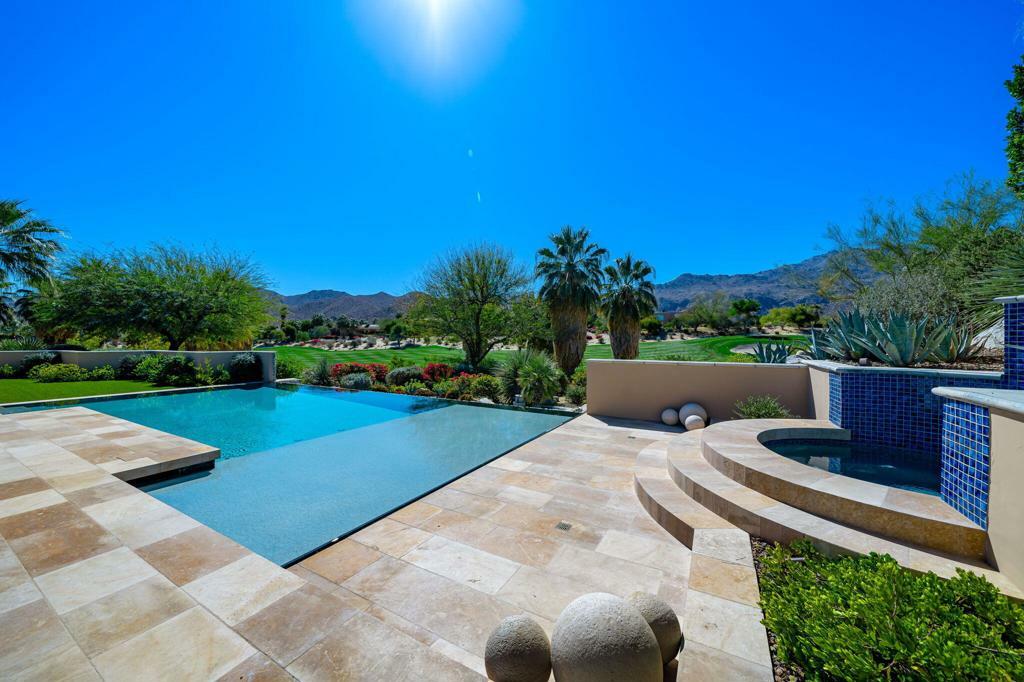 Property Photo: