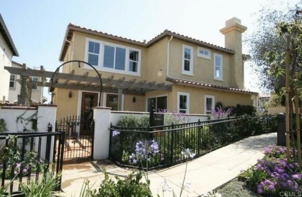 Property Photo:  1433 Montage Glen  CA 92029 