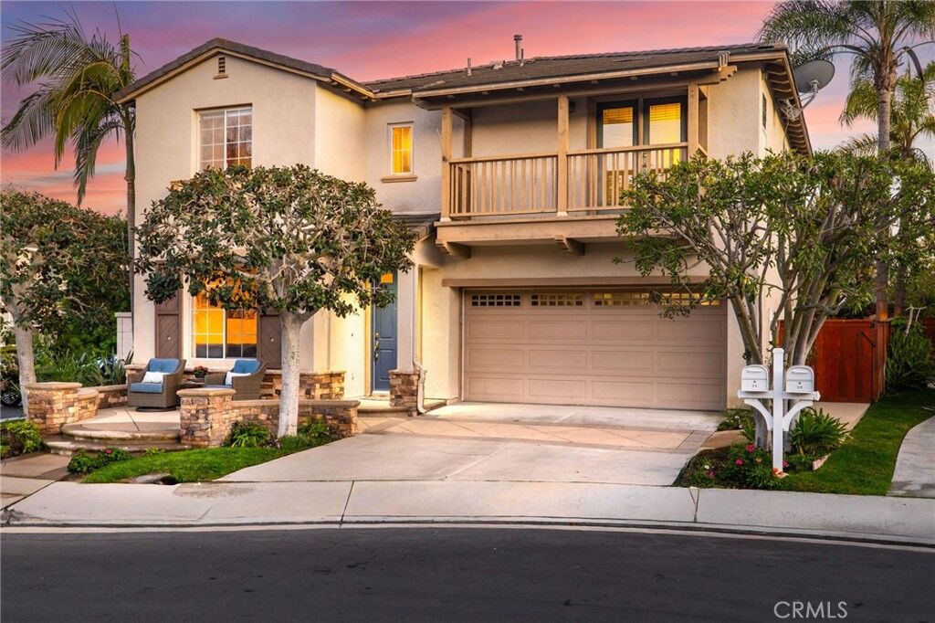 Property Photo:  21 Style Drive  CA 92656 