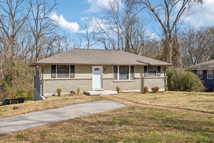 Property Photo:  1100 Massman Dr  TN 37217 