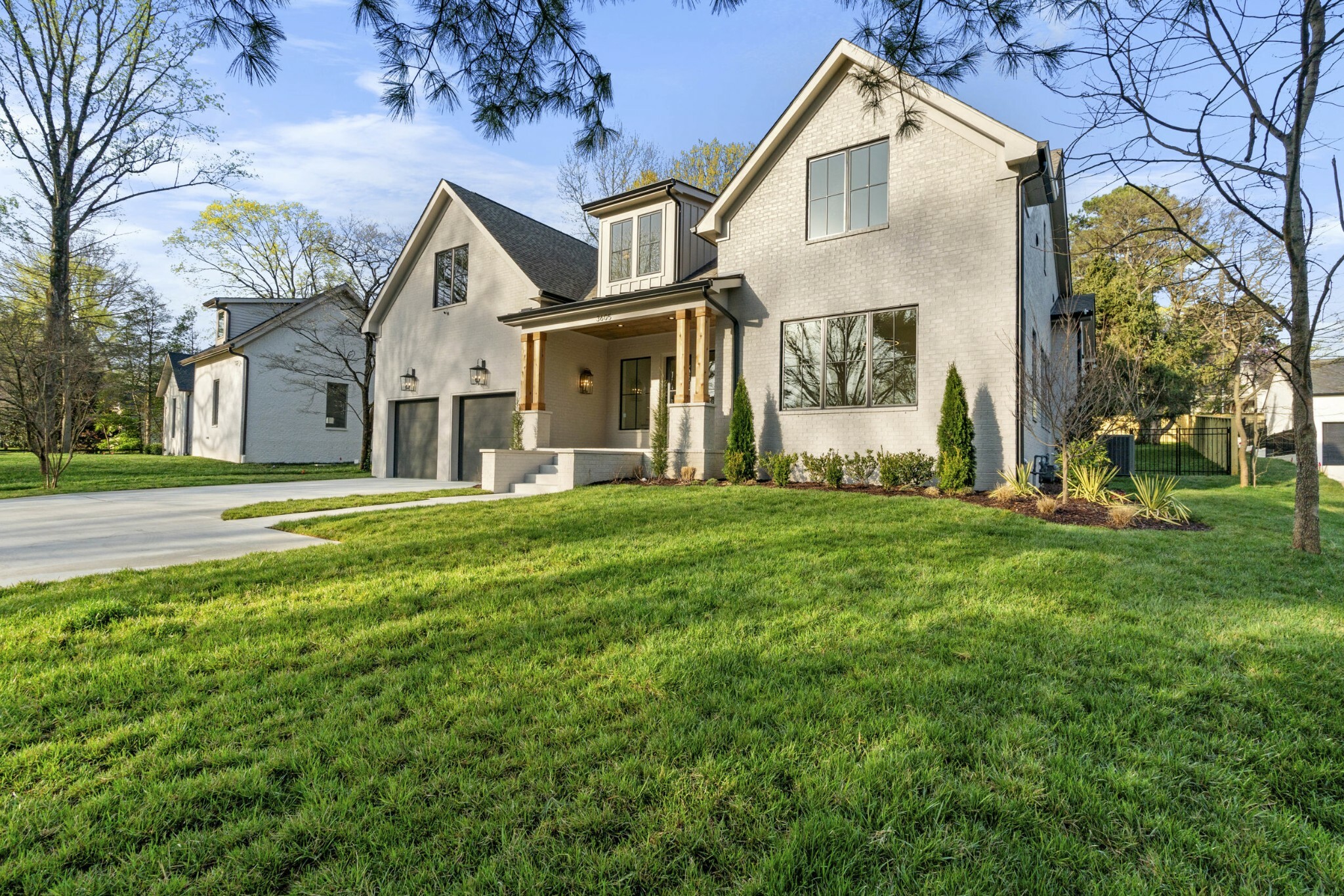 Property Photo: 3605 Rainbow Pl TN 37204