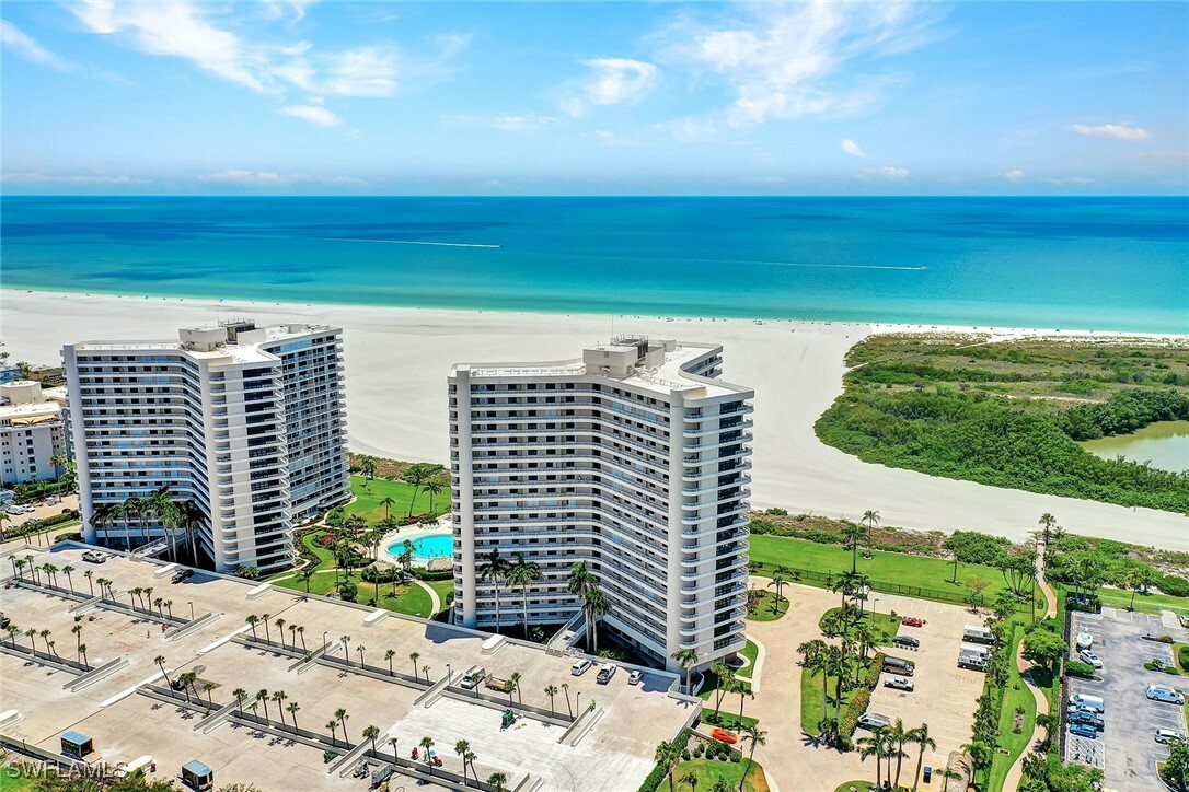 Property Photo: 320 Seaview Court 805 FL 34145