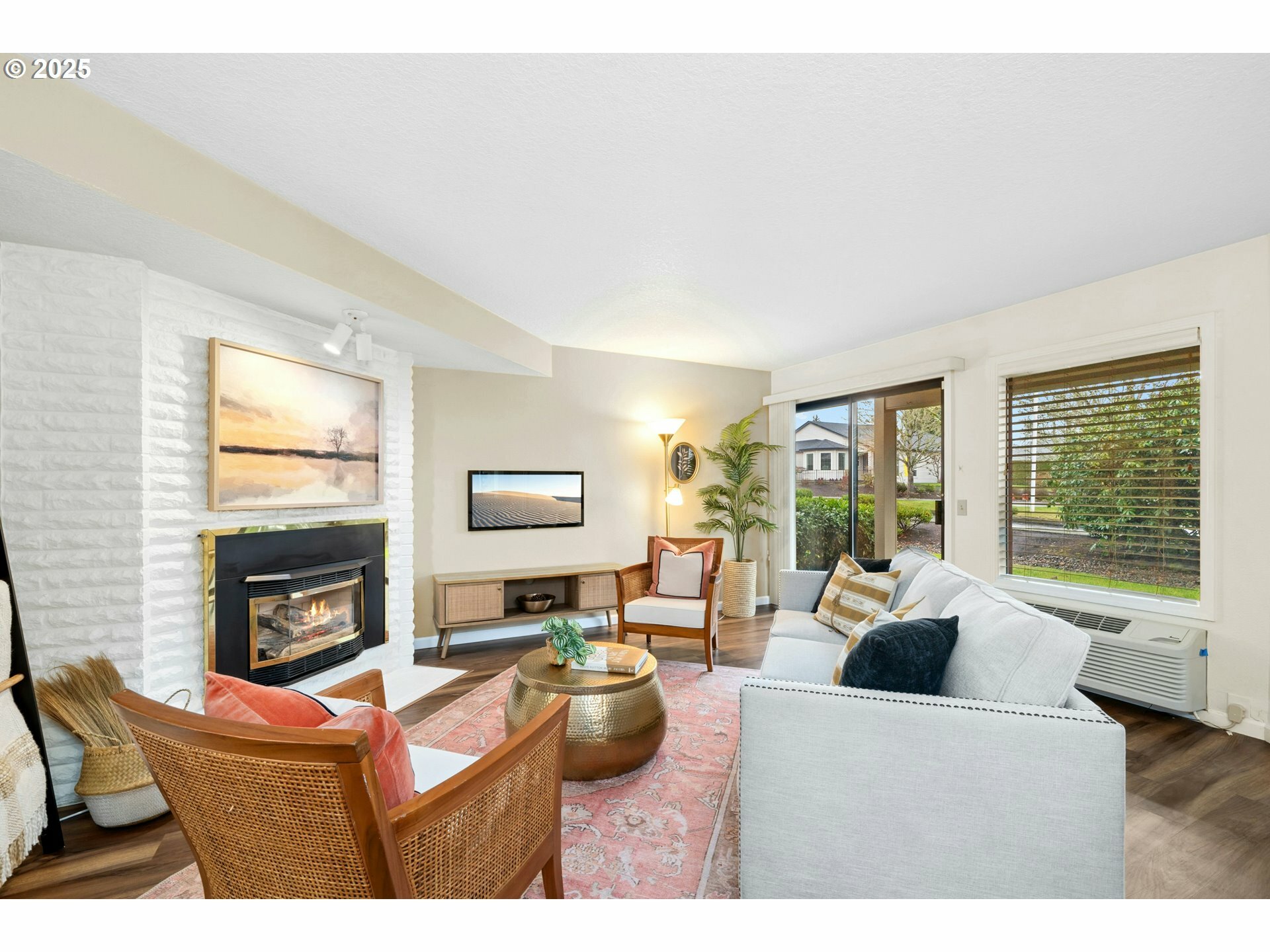 Property Photo: 16146 SW 130th Ter 2 OR 97224