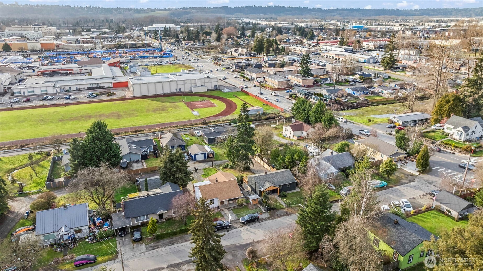 Property Photo: 605 Clark Avenue N WA 98030