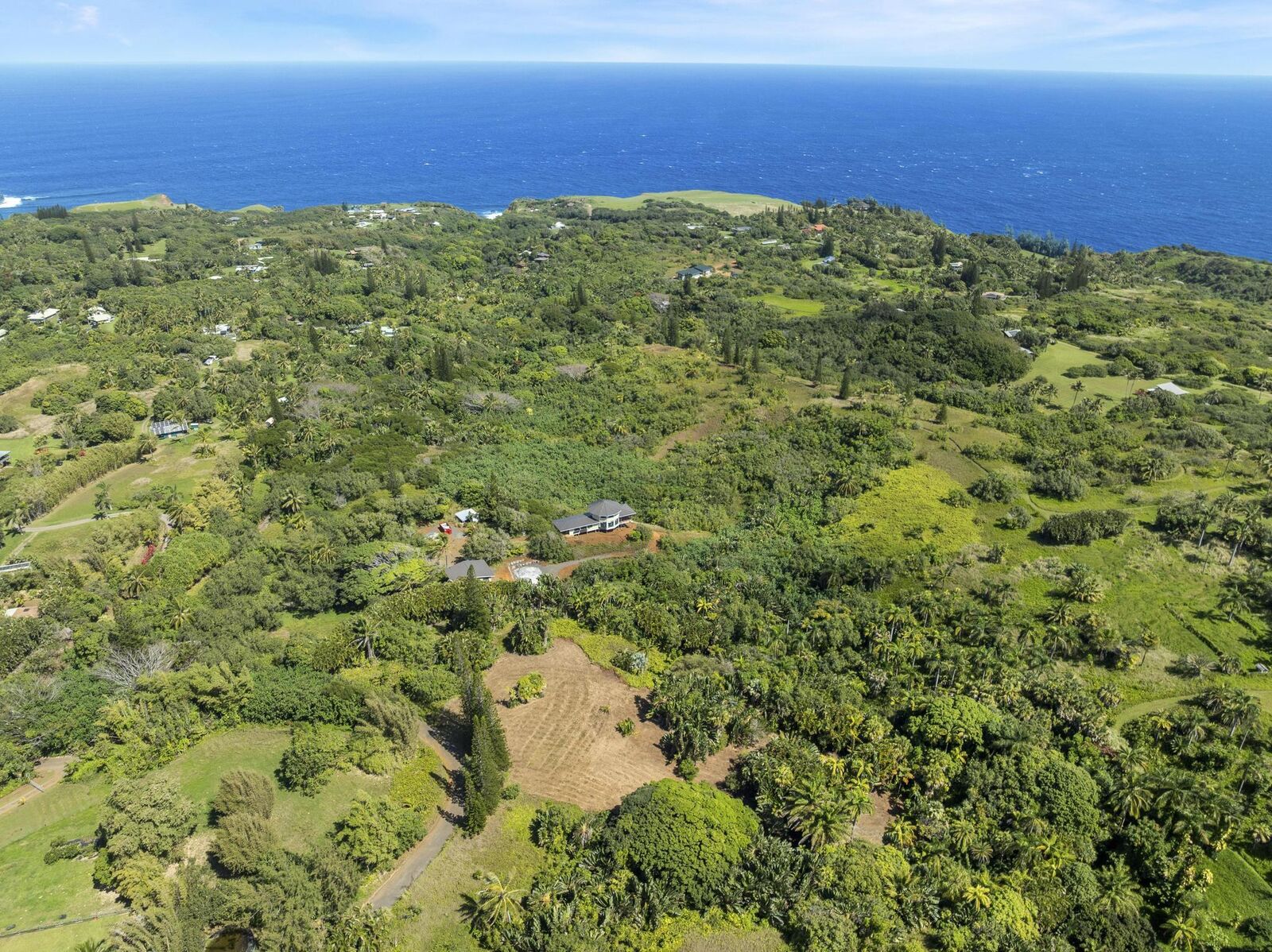 Property Photo:  62 Hoolawa Rd B  HI 96708