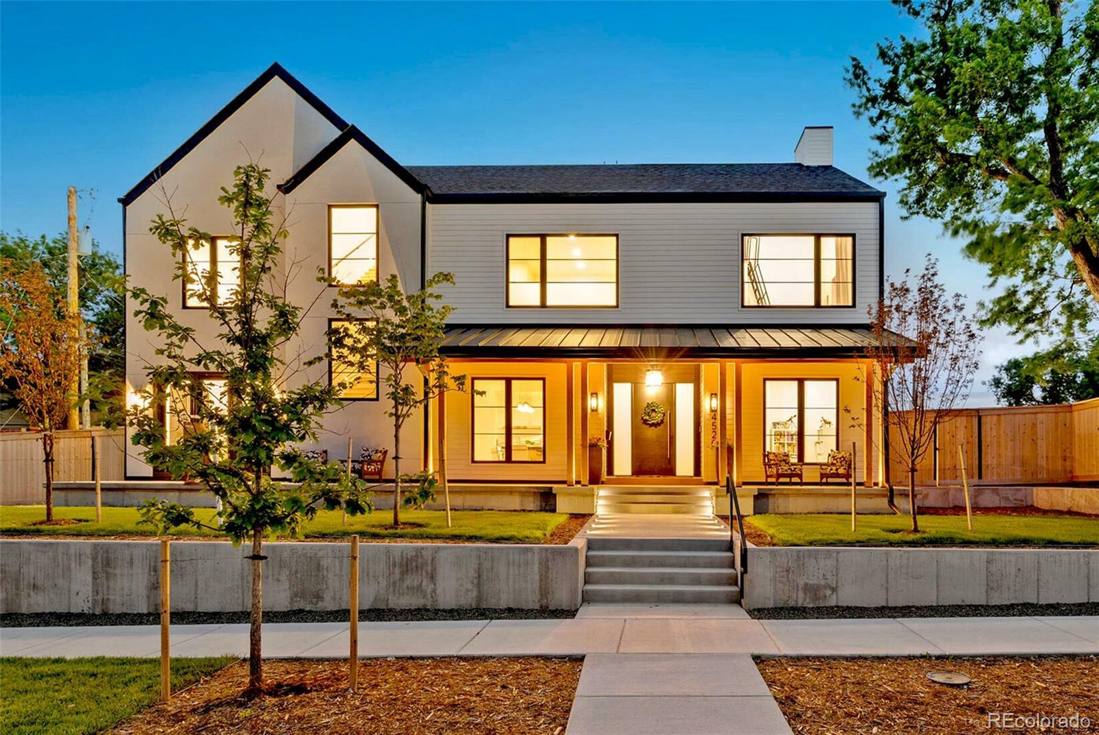 Property Photo: 4520 W Moncrieff Place CO 80212