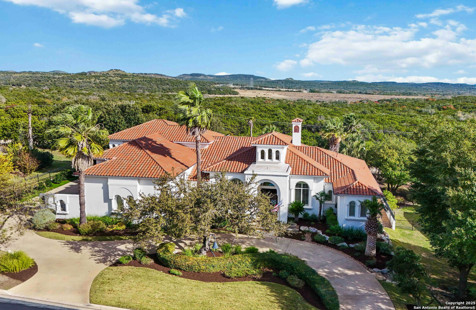 Property Photo:  34 Galleria Dr  TX 78257 