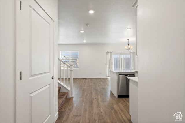 Property Photo:  1038 E Fairchild Cir  UT 84040 