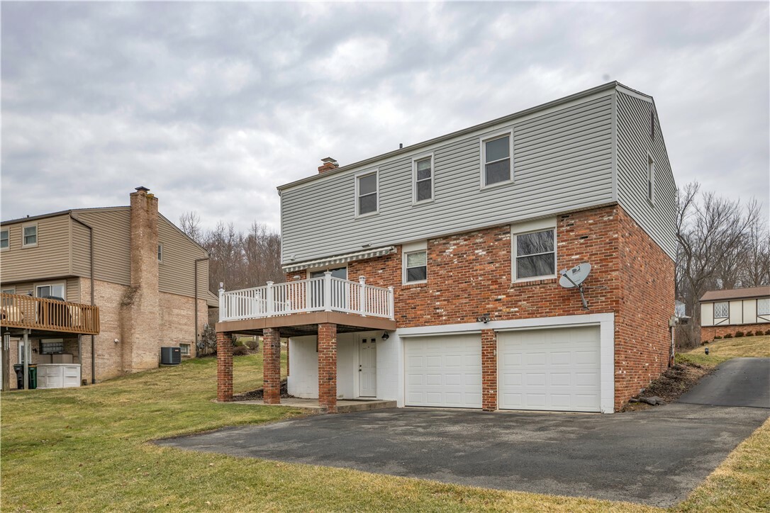 Property Photo:  3143 Haberlein Rd  PA 15044 