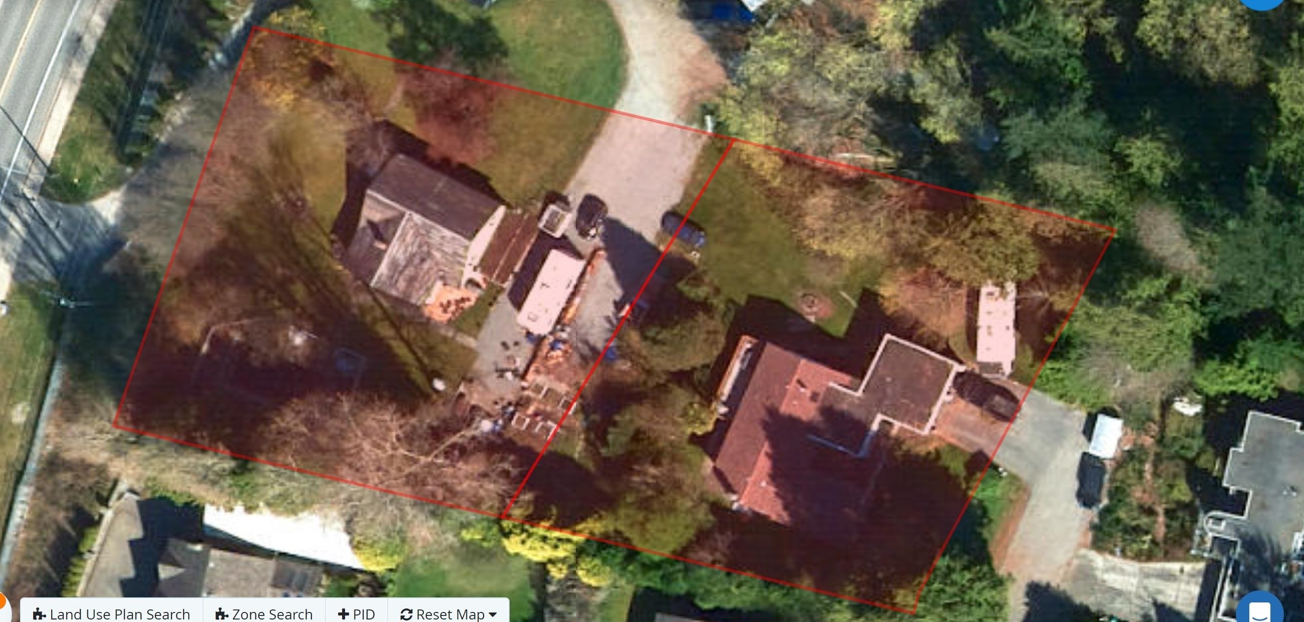 Property Photo: 9401 Ebor Road BC V4C 4R4