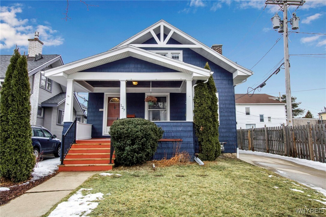 Property Photo:  127 Sterling Avenue  NY 14216 