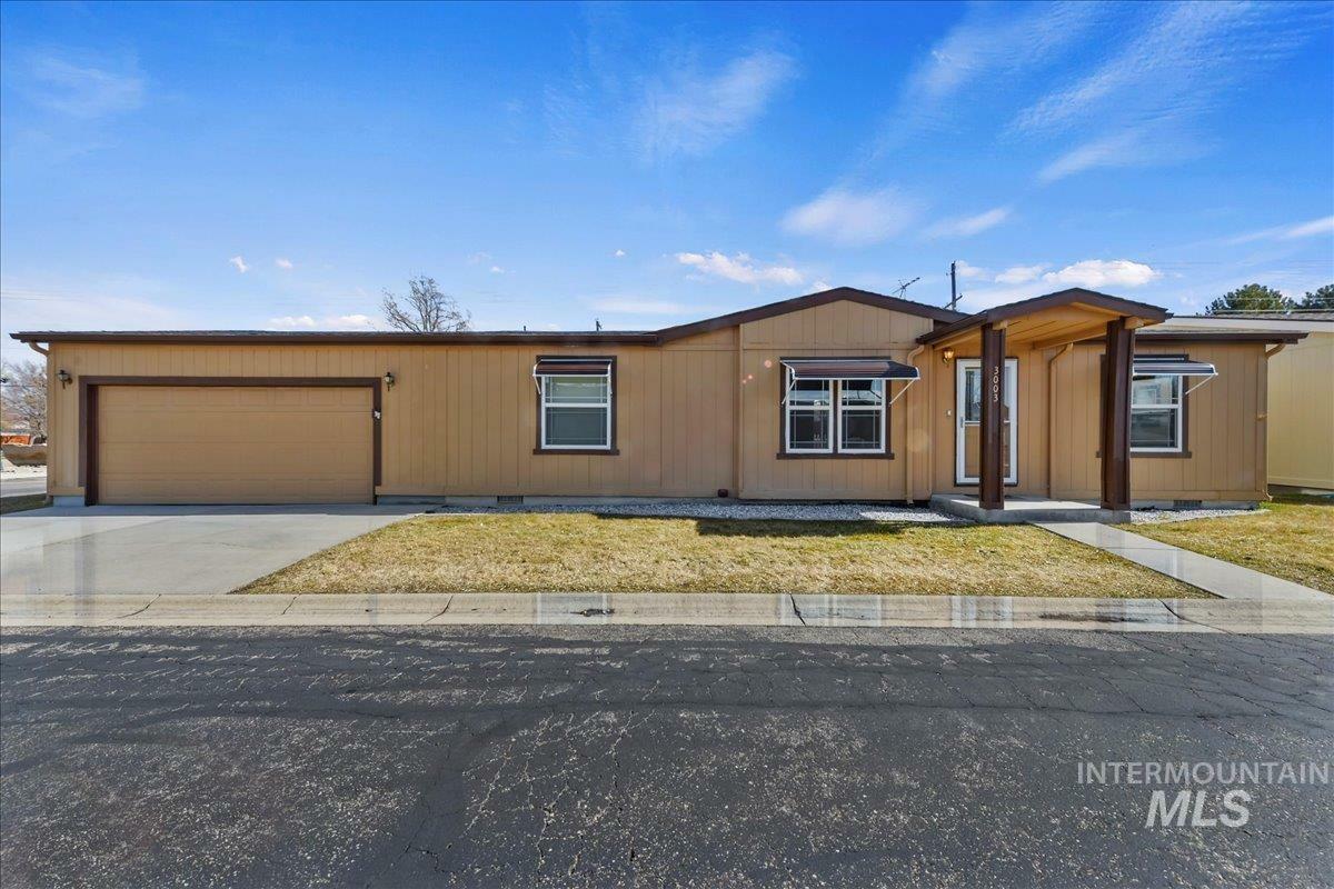 Property Photo: 3003 Golden Glow Dr ID 83605